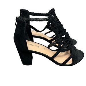 In every story Black Faux Suede Women's Braided Heels Size 10